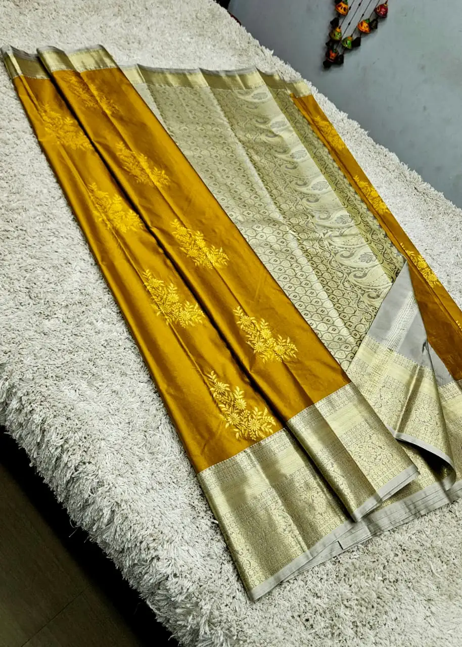 Kanchi Mixed Silk Floral Butta Korvai Saree